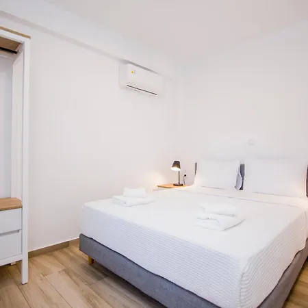 Sirens Residential Complex Ofrínion