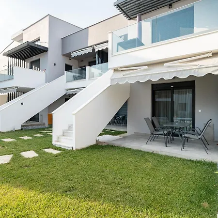 Apartament Sirens Residential Complex *